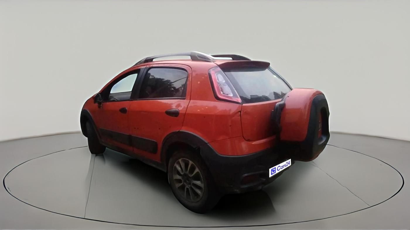 2014 Fiat Avventura EMOTION MULTIJET 1.3, Diesel, Manual, 1,69,465 km, exterior