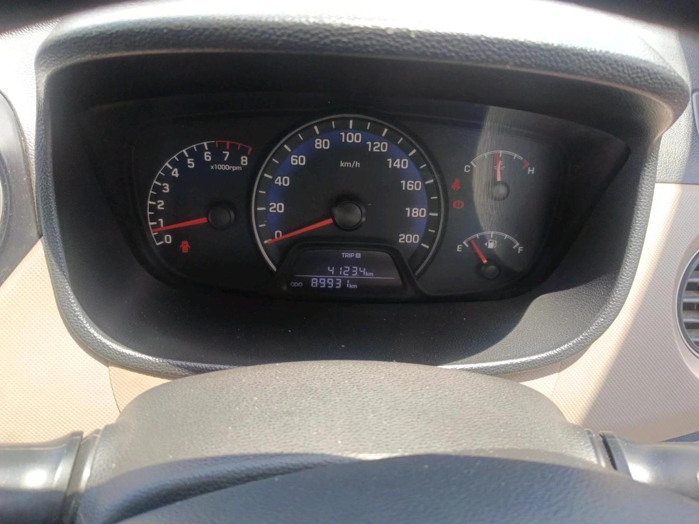 2017 Hyundai Xcent S 1.2, Petrol, Manual, 89,931 km, interior