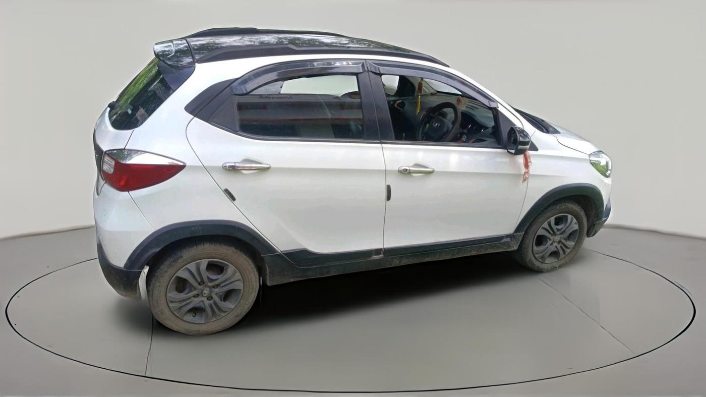 2018 Tata TIAGO NRG PETROL, Petrol, Manual, 55,866 km, exterior