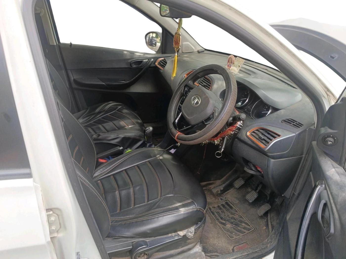 2018 Tata TIAGO NRG PETROL, Petrol, Manual, 55,866 km, interior