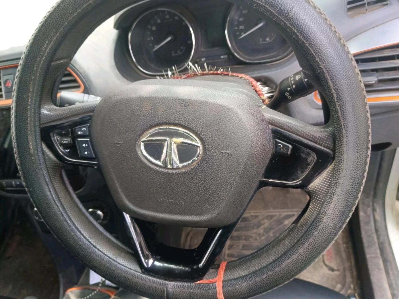 2018 Tata TIAGO NRG PETROL, Petrol, Manual, 55,866 km, interior
