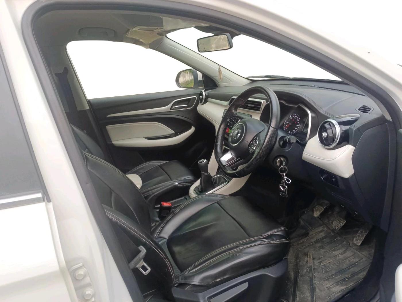 2022 MG ASTOR SUPER 1.5 MT, Petrol, Manual, 36,557 km, interior