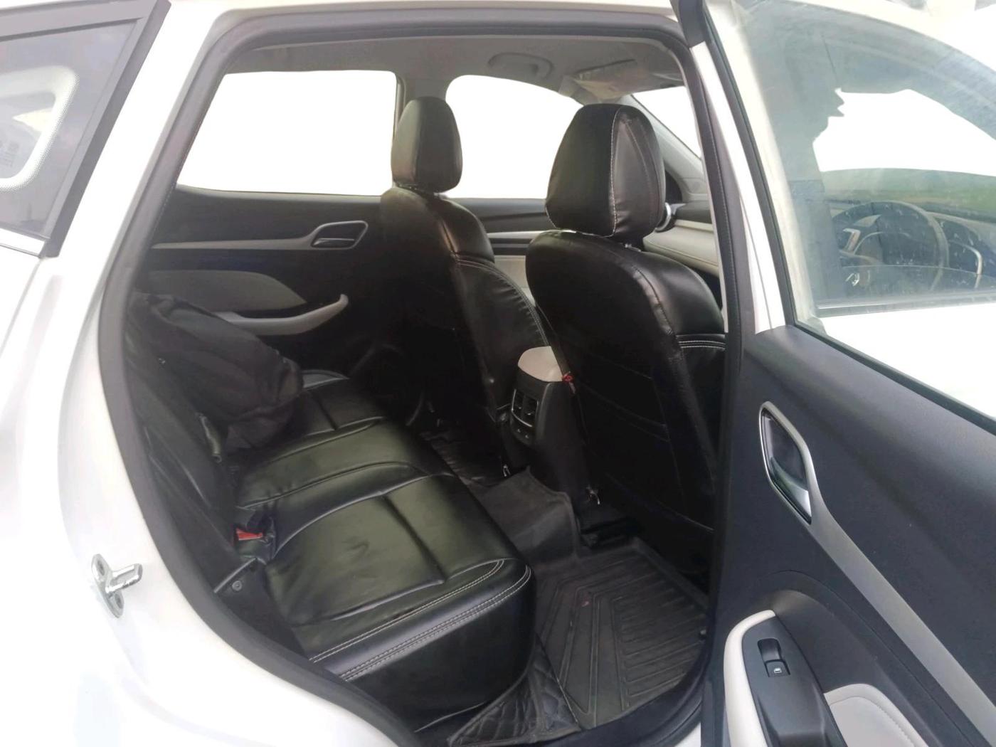 2022 MG ASTOR SUPER 1.5 MT, Petrol, Manual, 36,557 km, interior