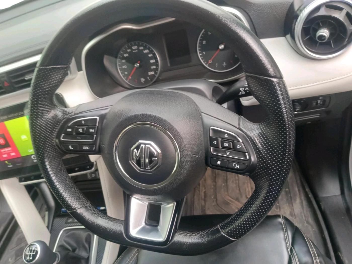 2022 MG ASTOR SUPER 1.5 MT, Petrol, Manual, 36,557 km, interior