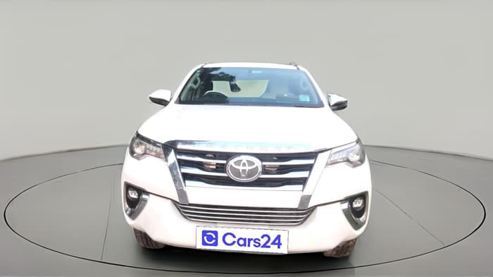 2020 Toyota Fortuner 2.8 4X4 MT, Diesel, Manual, 1,01,324 km, exterior