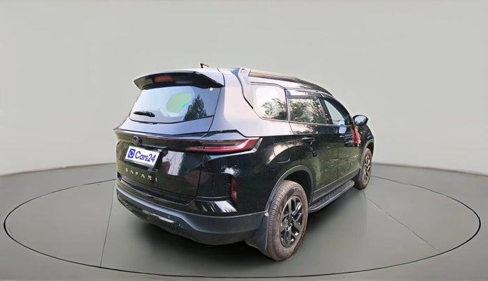 2024 Tata Safari PURE PLUS S DARK EDITION AT, Diesel, Automatic, 3,253 km, exterior