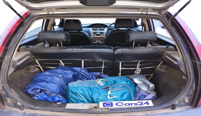 2012 Tata Indica Vista VX QUADRAJET, Diesel, Manual, 96,167 km, exterior