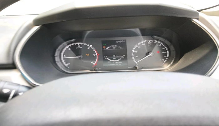 2020 Tata Harrier XT 2.0L KRYOTEC, Diesel, Manual, 71,354 km, interior