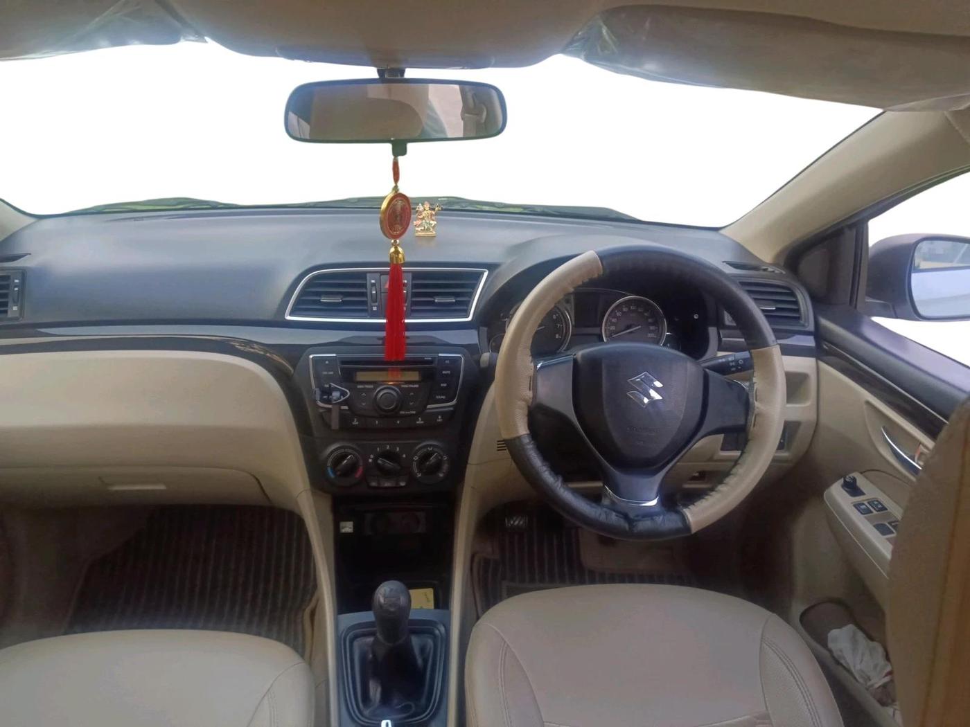 2015 Maruti Ciaz VXI, Petrol, Manual, 9,217 km, interior