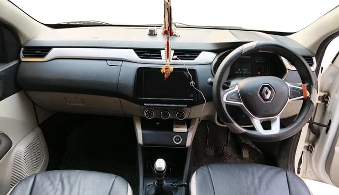 2020 Renault TRIBER RXZ, Petrol, Manual, 59,631 km, interior