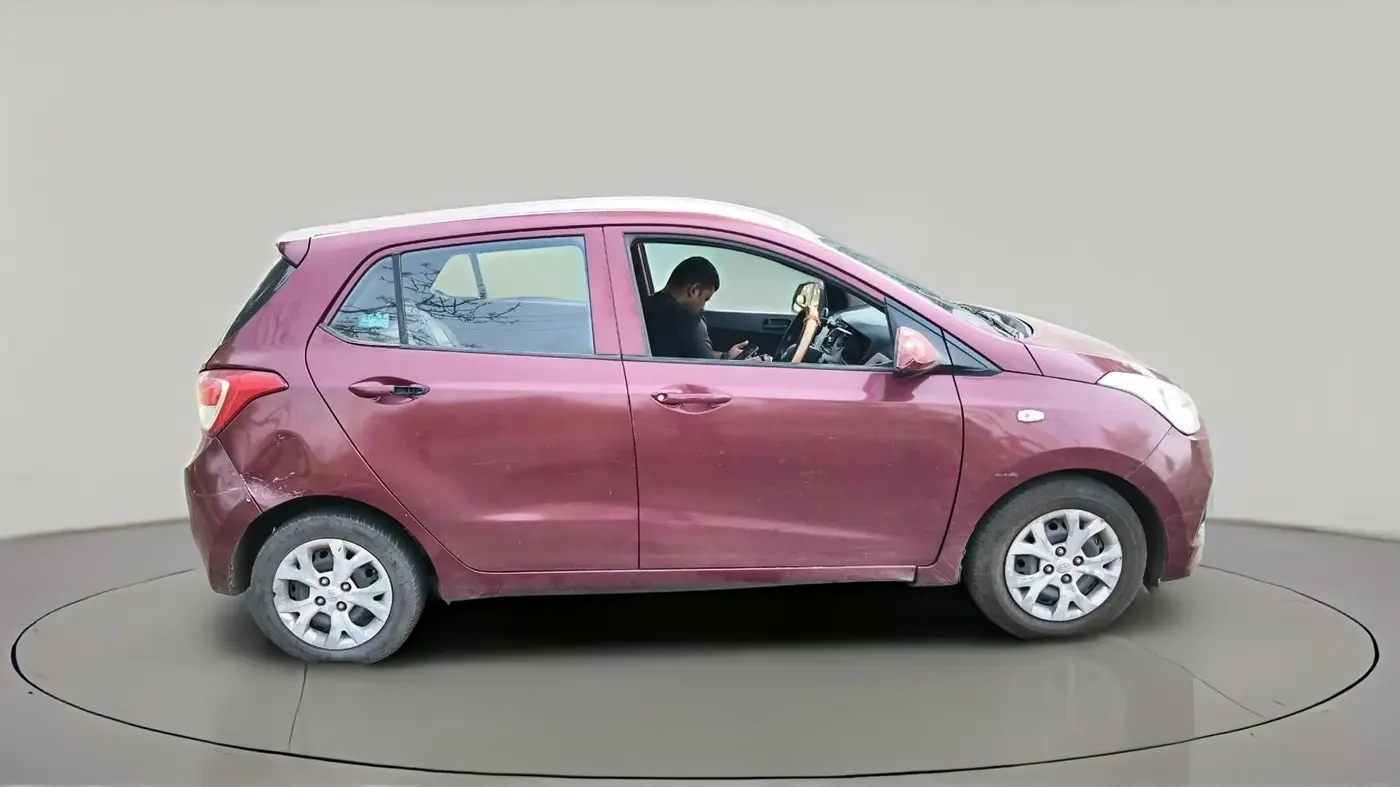 2013 Hyundai Grand i10 MAGNA 1.1 CRDI, Diesel, Manual, 85,946 km, exterior