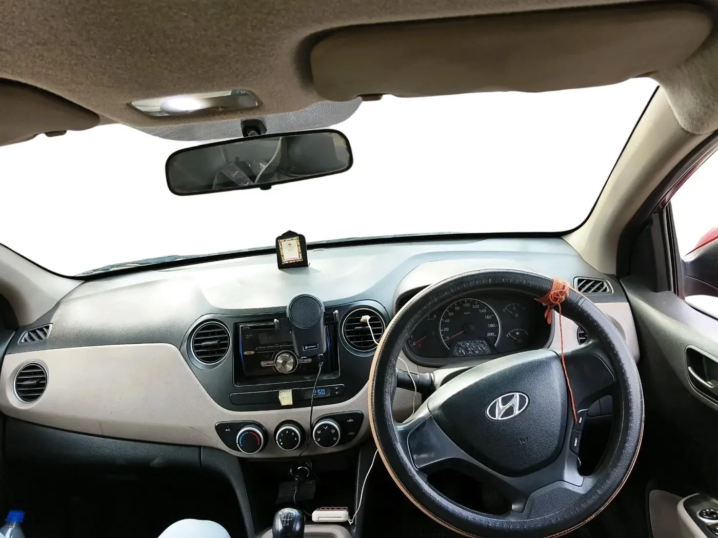 2013 Hyundai Grand i10 MAGNA 1.1 CRDI, Diesel, Manual, 85,946 km, interior