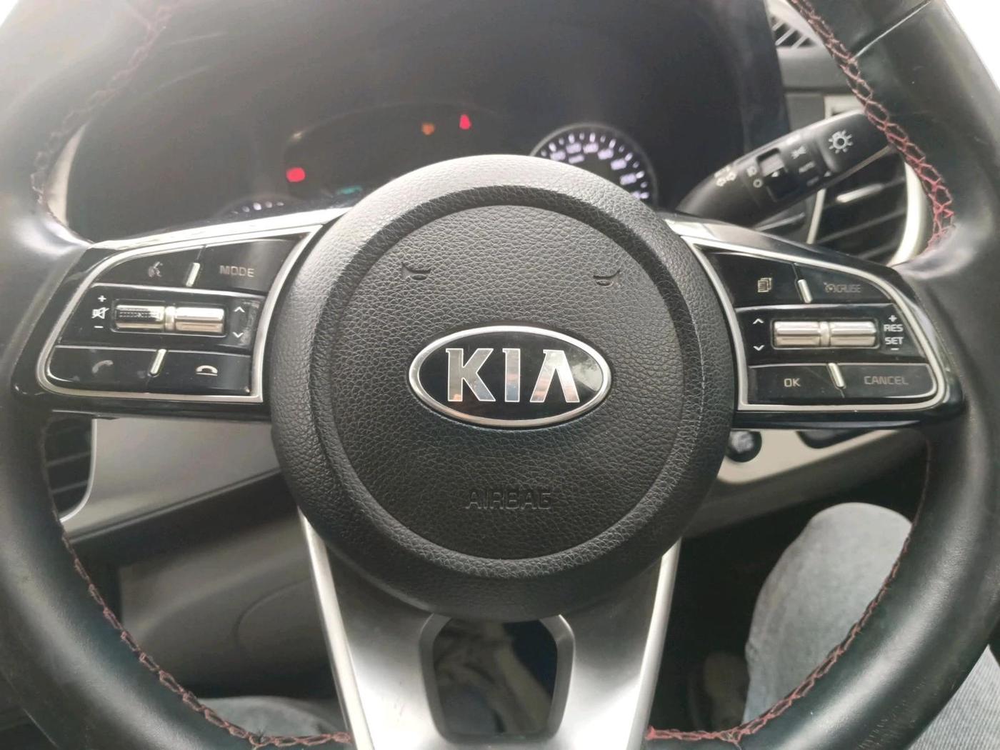2020 KIA SELTOS GTX PLUS AT 1.5 DIESEL, Diesel, Automatic, 38,532 km, interior
