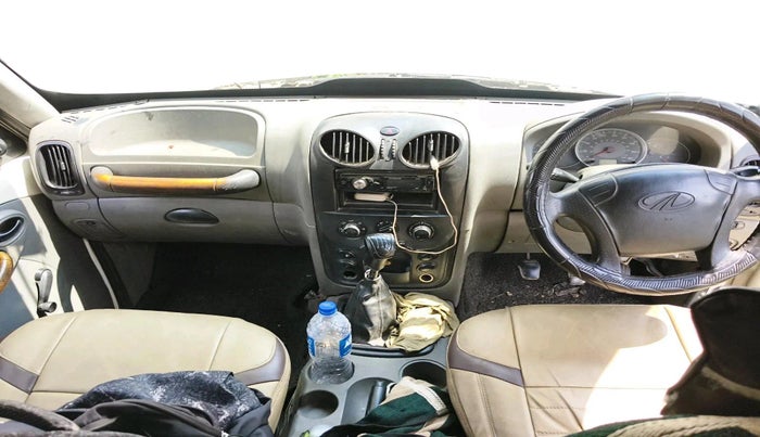 2014 Mahindra Scorpio M2DI, Diesel, Manual, 2,32,897 km, interior