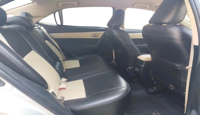 2019 Toyota Corolla Altis G PETROL, Petrol, Manual, 2,32,978 km, interior