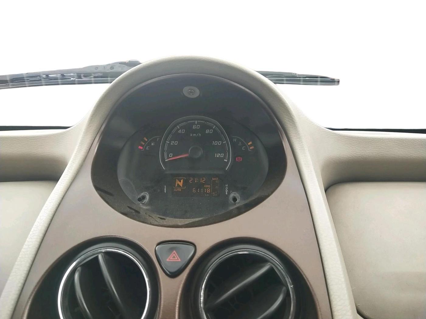 2016 Tata Nano TWIST XTA, Petrol, Automatic, 61,118 km, interior