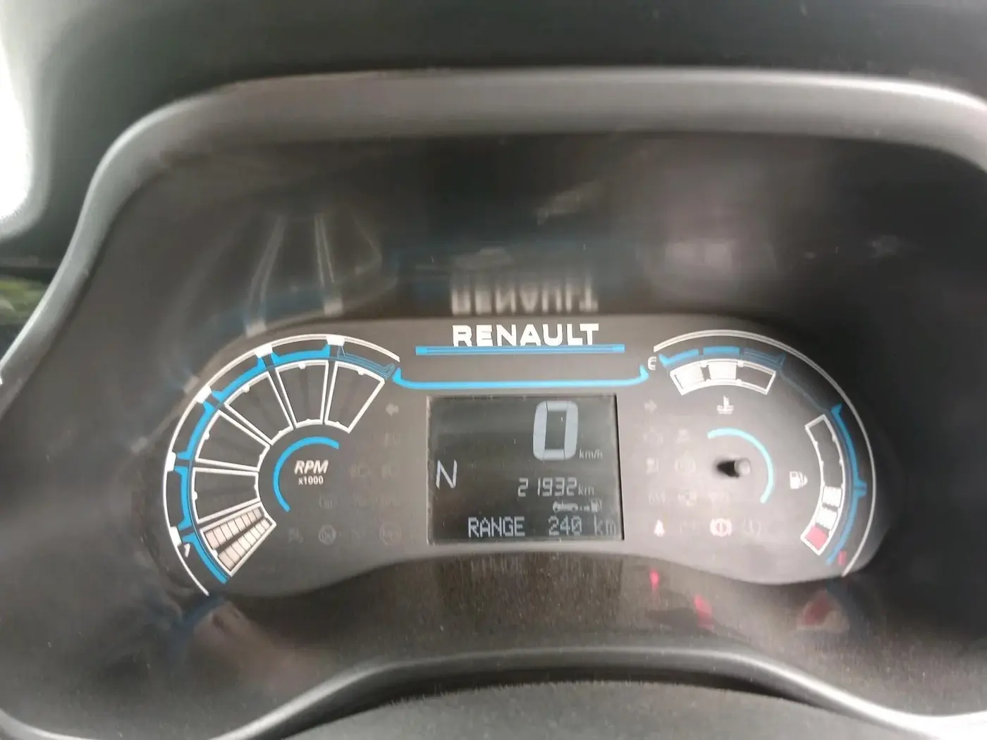 2020 Renault TRIBER RXT AMT, Petrol, Automatic, 21,932 km, interior