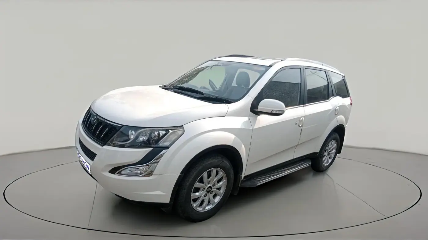 2016 Mahindra XUV500 W10, Diesel, Manual, 1,10,000 km, exterior