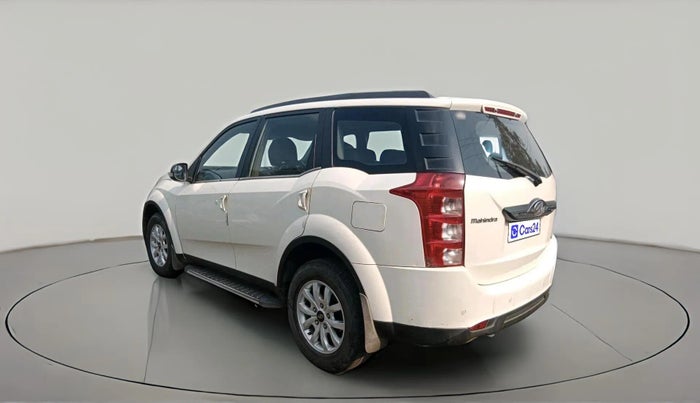 2016 Mahindra XUV500 W10, Diesel, Manual, 1,09,066 km, exterior