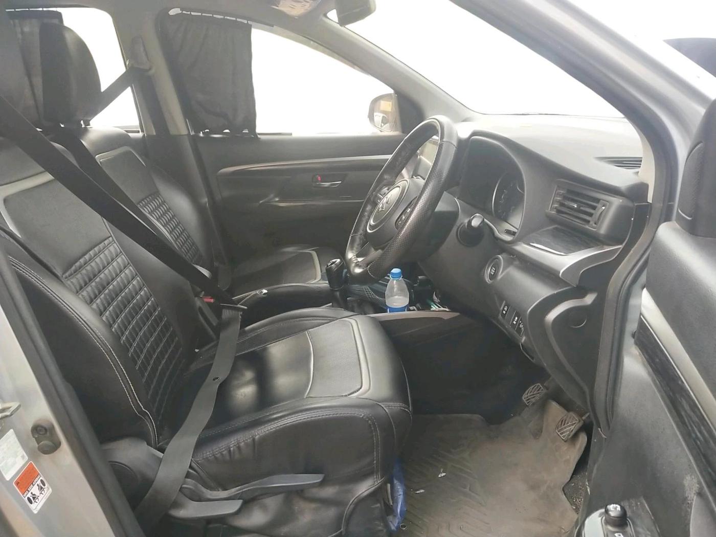 2023 Maruti XL6 ZETA MT, Petrol, Manual, 1,01,734 km, interior