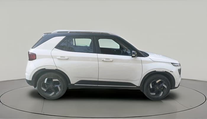2019 Hyundai VENUE SX 1.4 CRDi DUAL TONE, Diesel, Manual, 1,42,042 km, exterior