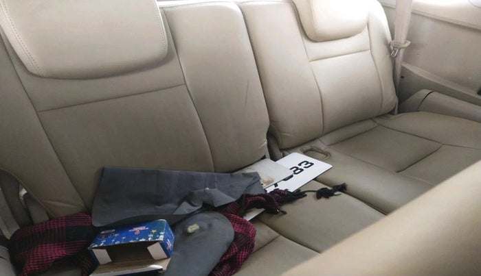 2010 Toyota Fortuner 3.0 4X4 MT, Diesel, Manual, 3,01,102 km, interior