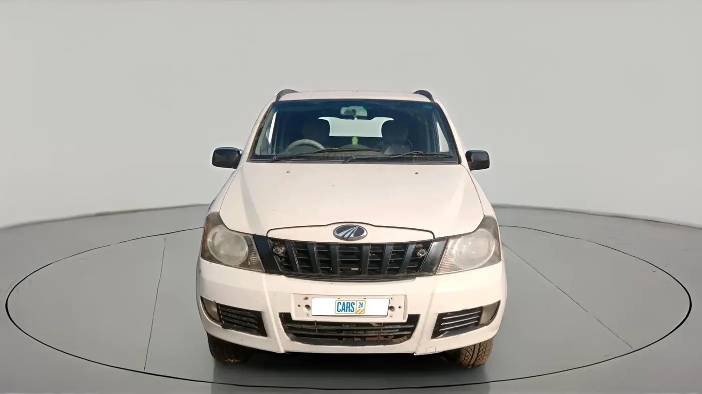 2013 Mahindra Quanto C4, Diesel, Manual, 1,25,700 km, exterior