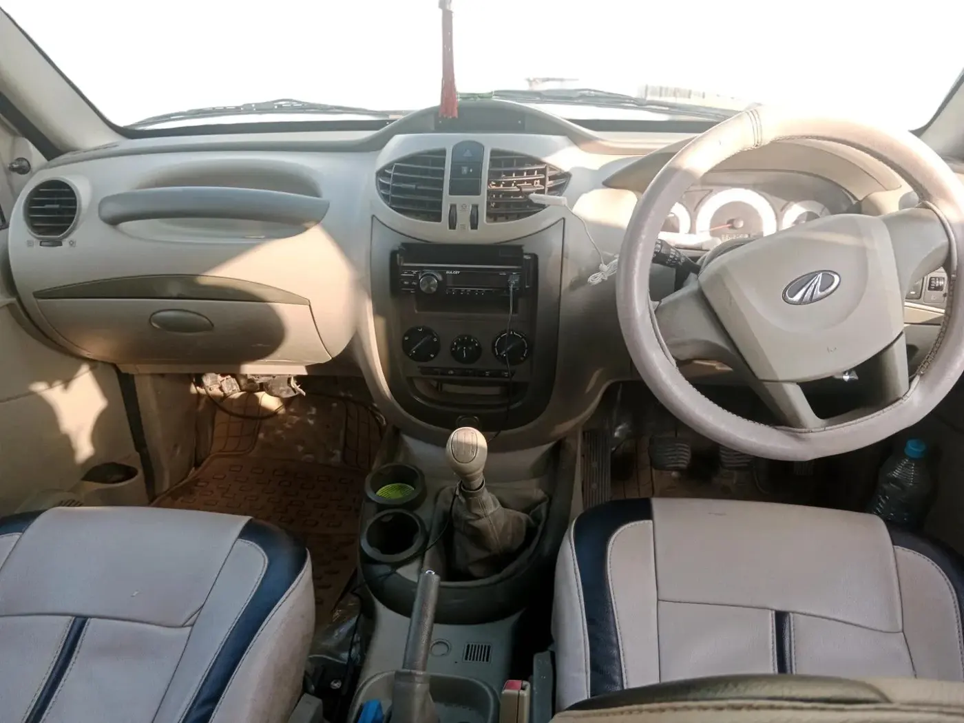 2013 Mahindra Quanto C4, Diesel, Manual, 1,25,700 km, interior