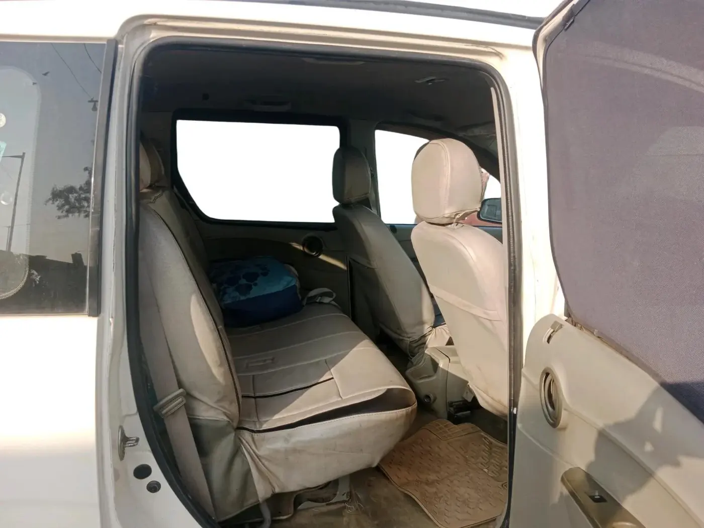 2013 Mahindra Quanto C4, Diesel, Manual, 1,25,700 km, interior