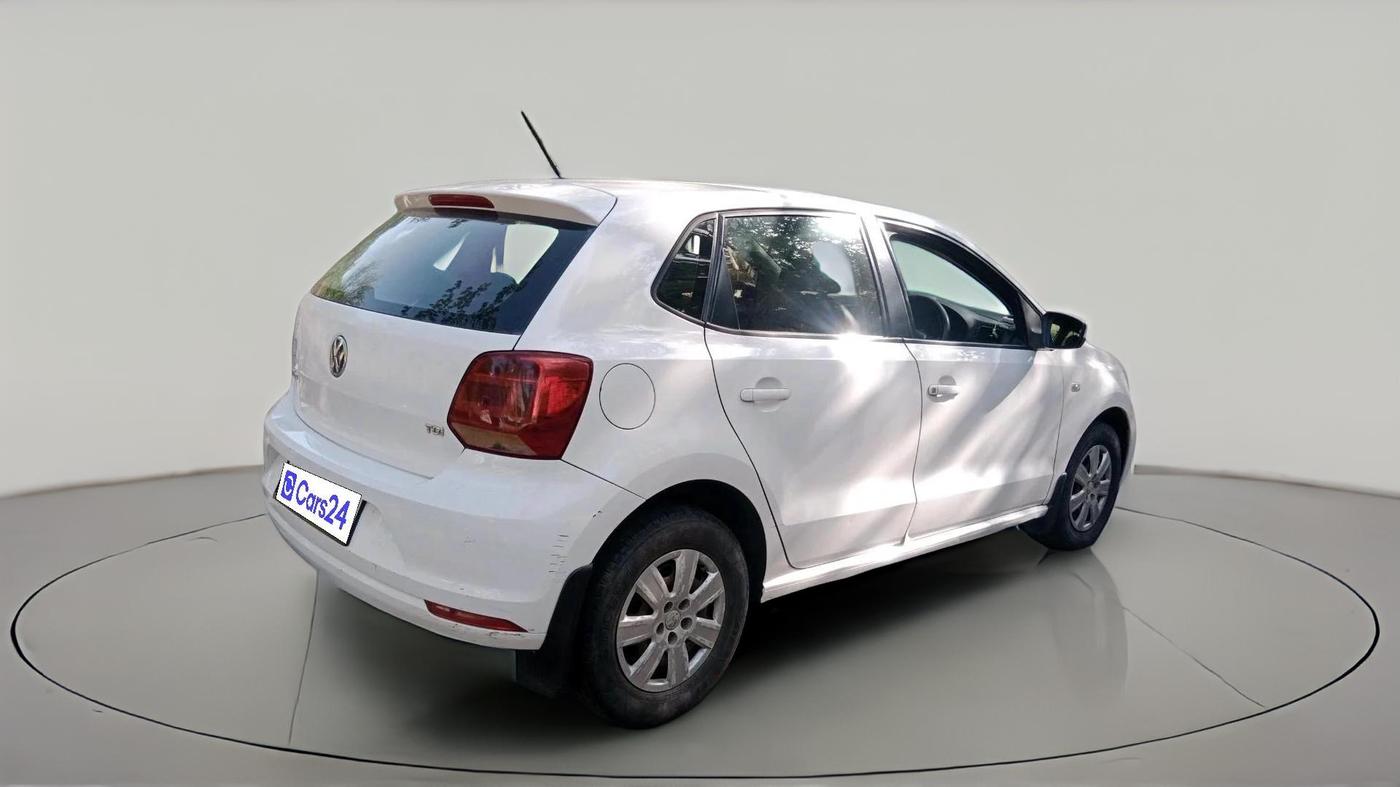 2014 Volkswagen Polo TRENDLINE 1.5L, Diesel, Manual, 2,59,543 km, exterior