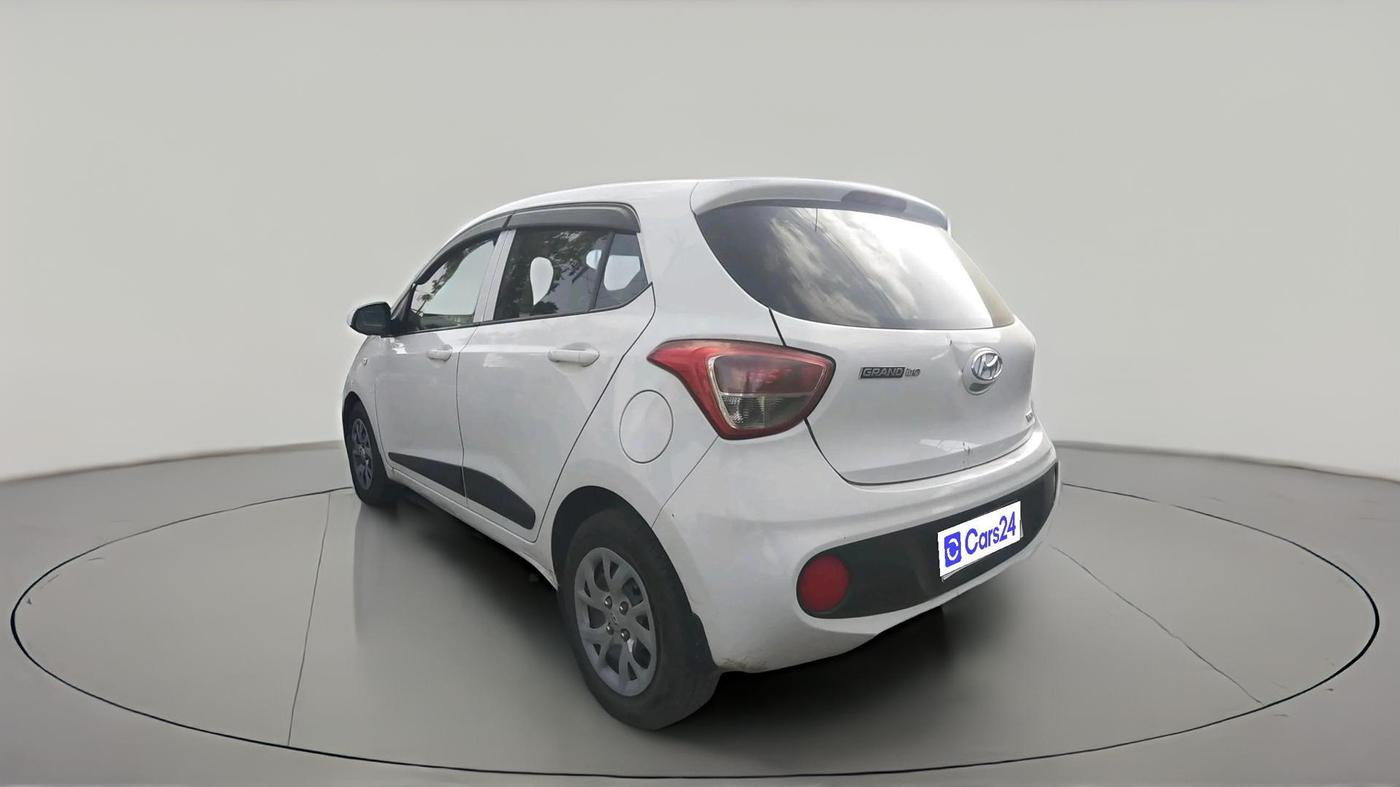 2017 Hyundai Grand i10 MAGNA U2 1.2 CRDI, Diesel, Manual, 2,56,664 km, exterior