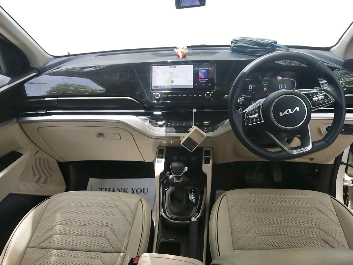 2022 KIA CARENS LUXURY PLUS 1.5 DIESEL AT 6 STR, Diesel, Automatic, 19,913 km, interior