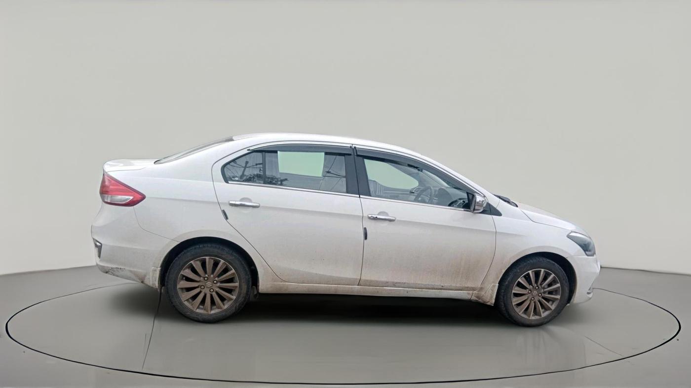 2025 Maruti Ciaz ALPHA 1.5 SHVS PETROL, Petrol, Manual, 35,453 km, exterior