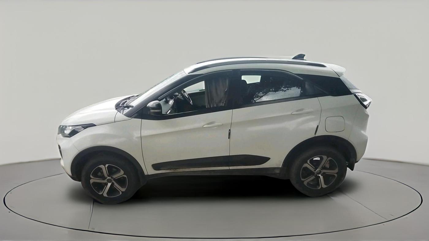 2022 Tata NEXON XZ PLUS DIESEL, Diesel, Manual, 1,24,964 km, exterior