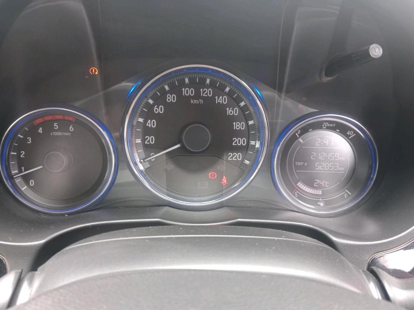 2016 Honda City 1.5L I-DTEC VX, Diesel, Manual, 2,12,459 km, interior