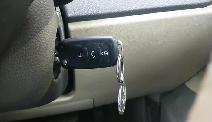 2015 Volkswagen Vento HIGHLINE 1.5 AT, Diesel, Automatic, 1,76,463 km, interior