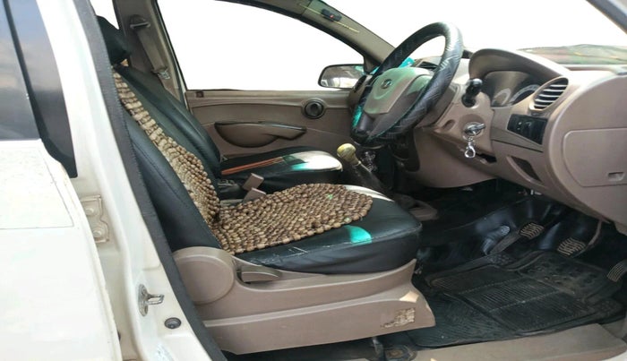 2012 Mahindra Xylo E4, Diesel, Manual, 2,45,934 km, interior