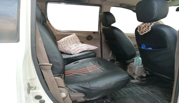 2012 Mahindra Xylo E4, Diesel, Manual, 2,45,934 km, interior