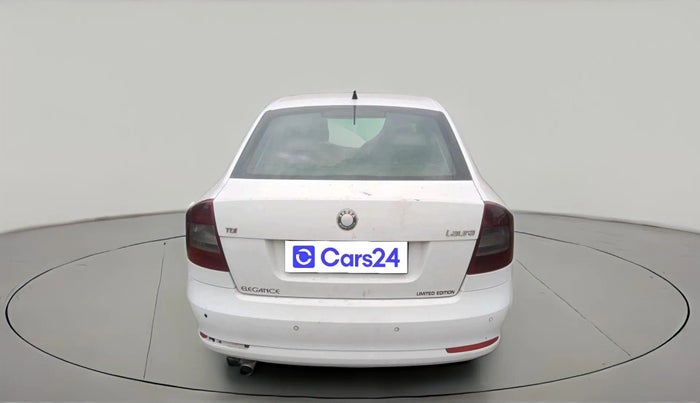 2011 Skoda Laura AMBIENTE 2.0 TDI CR AT, Diesel, Automatic, 1,09,299 km, exterior