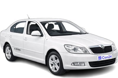 2011 Skoda Laura - Sedan - Diesel - Automatic - ₹1.67 lakh