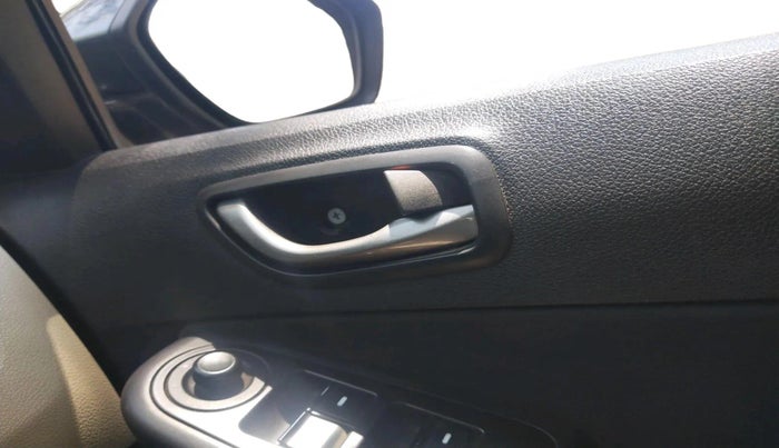 2014 Tata Zest XT PETROL, Petrol, Manual, 1,15,715 km, interior