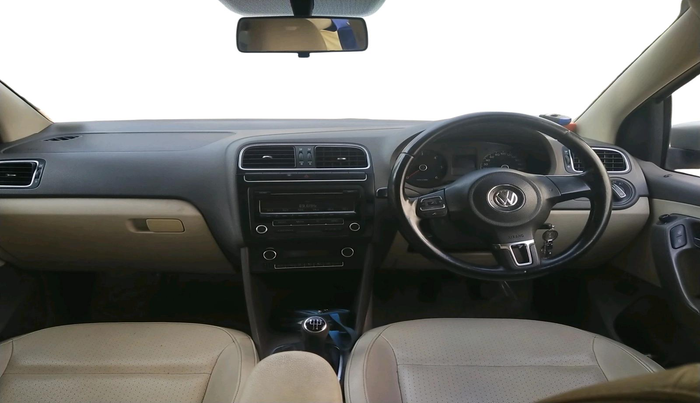 2012 Volkswagen Vento HIGHLINE DIESEL 1.6, Diesel, Manual, 1,79,900 km, interior