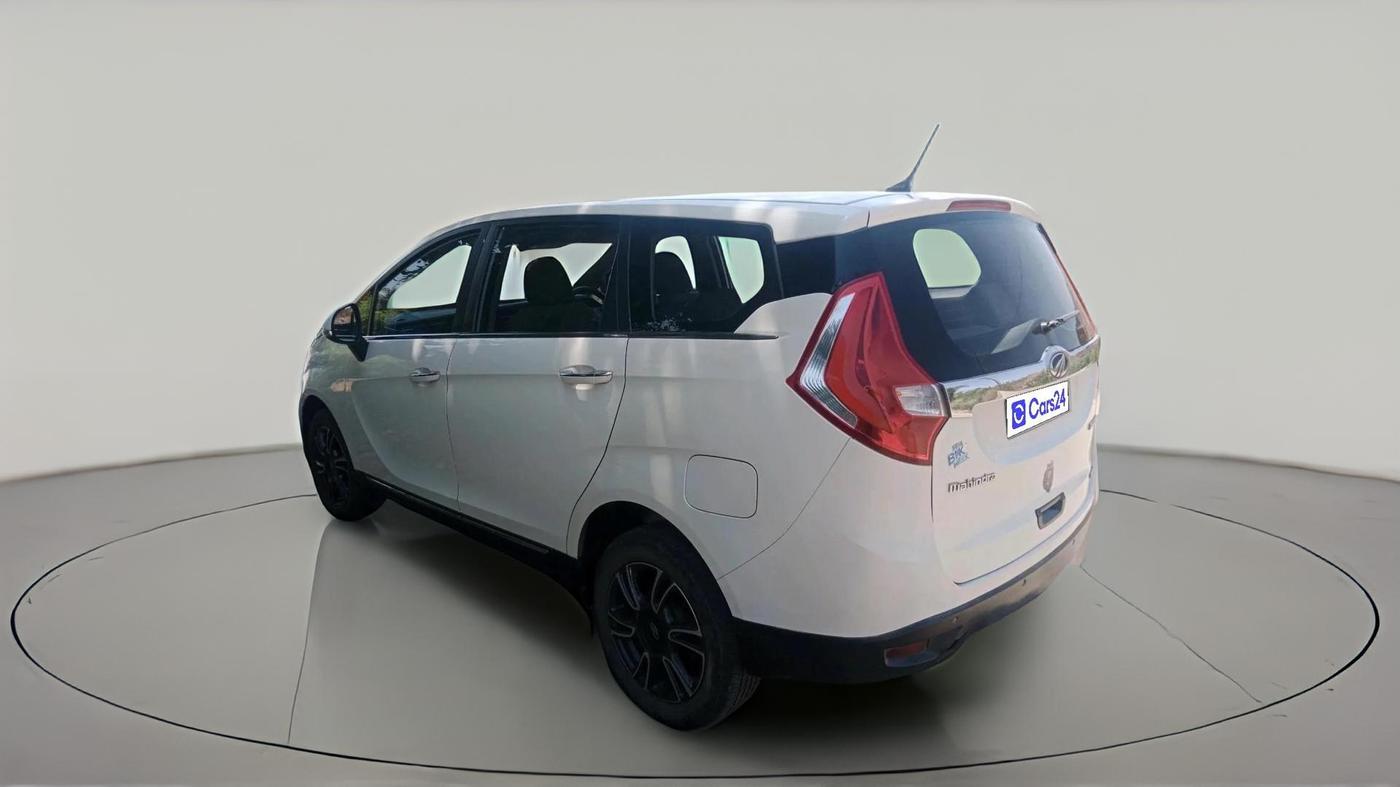 2021 Mahindra MARAZZO M 6 + 7 STR, Diesel, Manual, 78,895 km, exterior