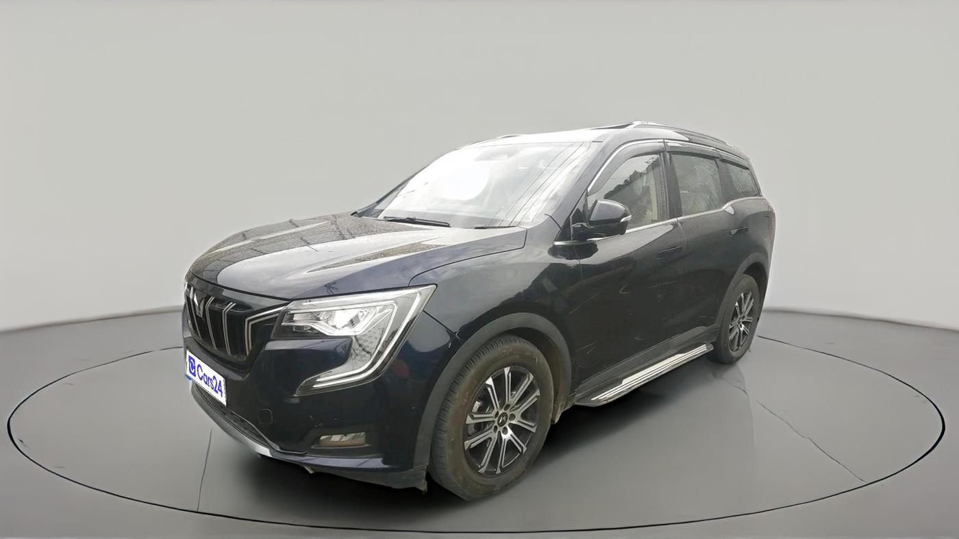 2022 Mahindra XUV700 AX 7 LUXURY D AWD AT 7 STR, Diesel, Automatic, 1,80,000 km, exterior