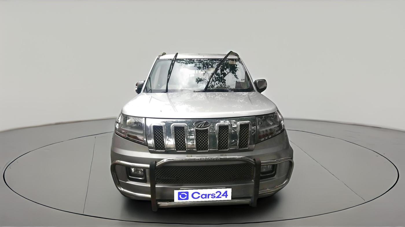 2017 Mahindra TUV300 T8, Diesel, Manual, 1,24,612 km, exterior