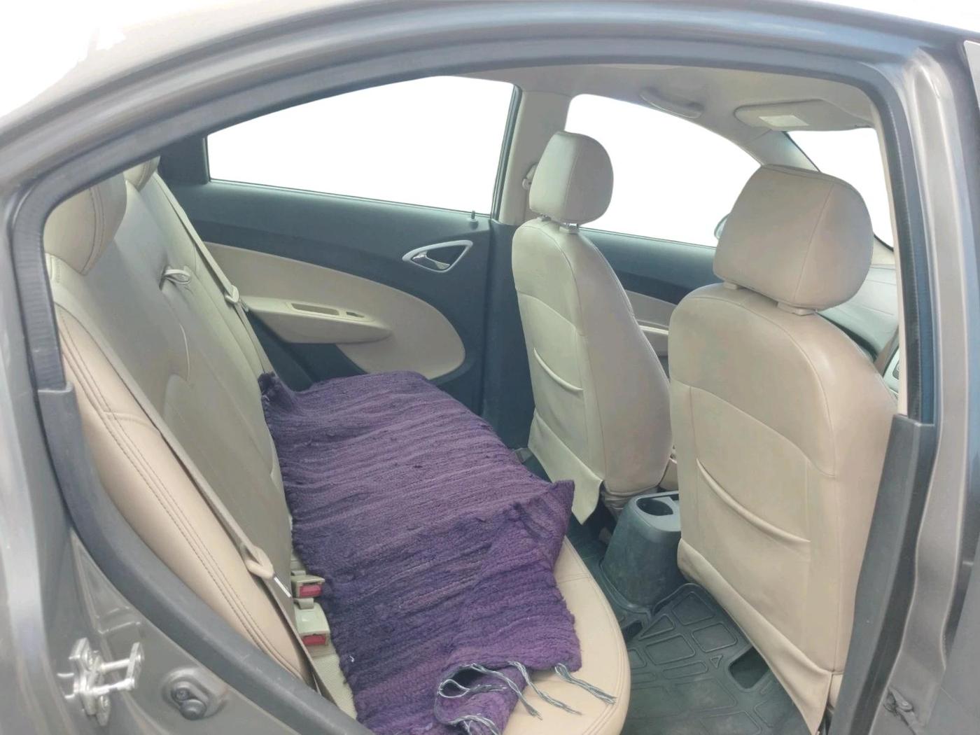 2015 Chevrolet Sail 1.3 LT ABS, Diesel, Manual, 95,044 km, interior
