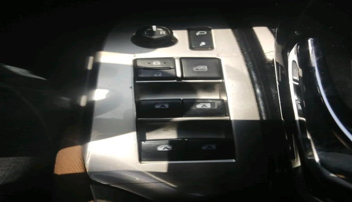 2021 Toyota Innova Crysta 2.4 ZX AT 7 STR, Diesel, Automatic, 2,45,748 km, interior