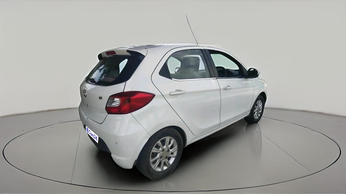 2018 Tata Tiago XZ PETROL, CNG, Manual, 76,402 km, exterior