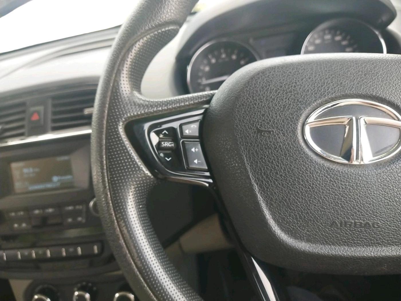 2018 Tata Tiago XZ PETROL, CNG, Manual, 76,402 km, interior