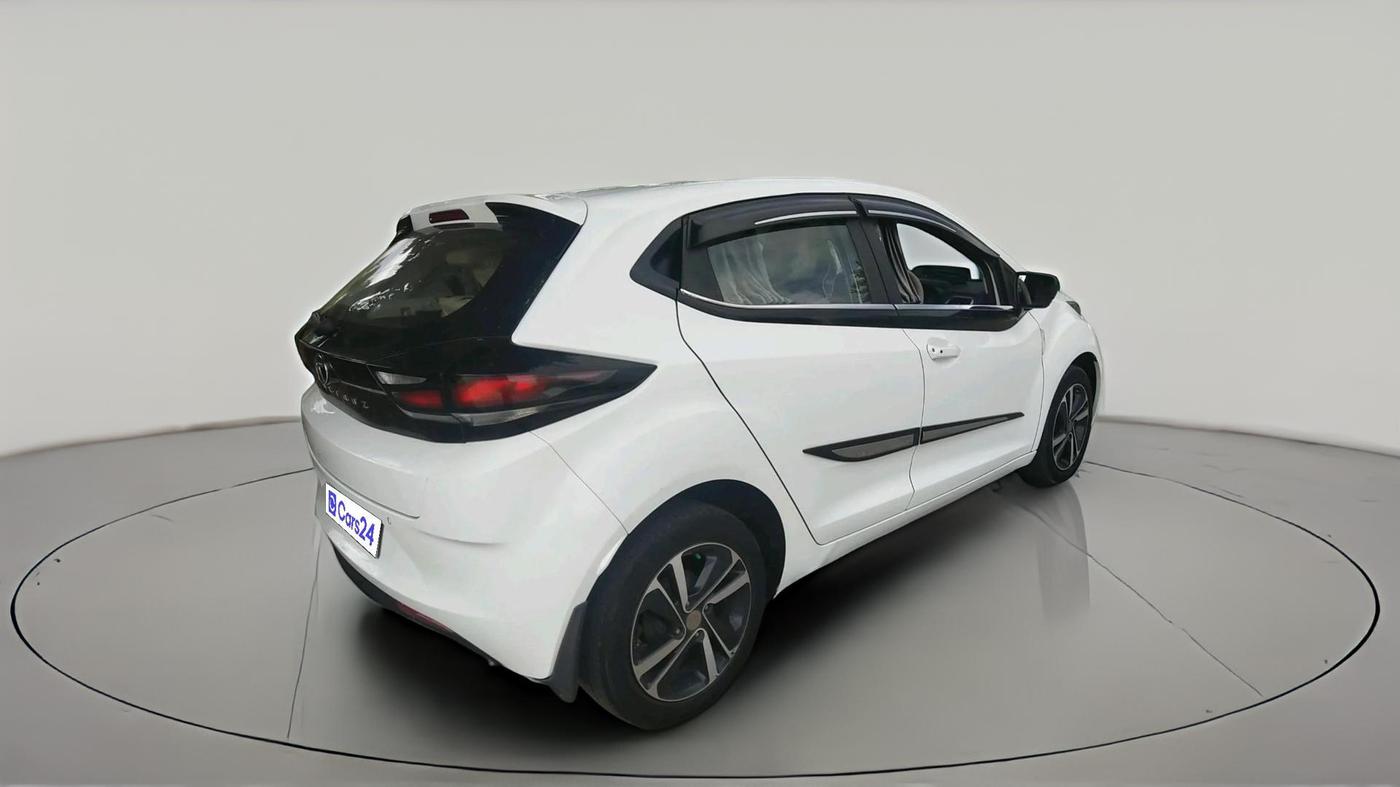 2022 Tata ALTROZ XZ PETROL, Petrol, Manual, 52,880 km, exterior